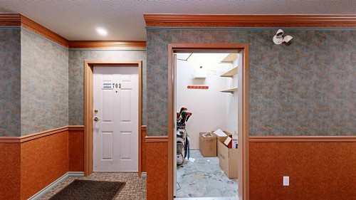 702-1400 View Crescent, Delta, BC 