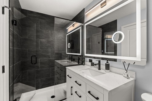 315-4600 Westwater Drive, Richmond, BC 