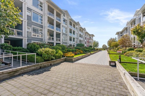 315-4600 Westwater Drive, Richmond, BC 