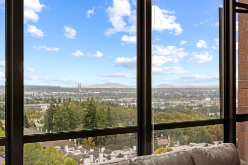 1802-6823 Station Hill Drive, Burnaby, BC 