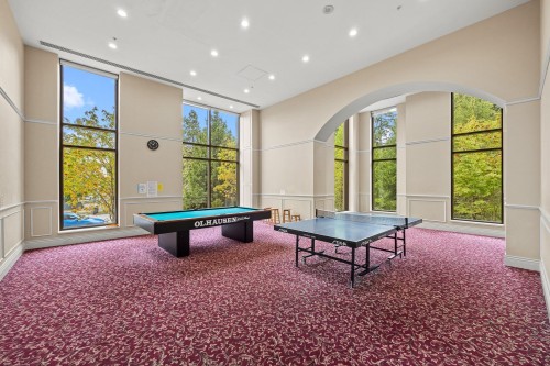 1802-6823 Station Hill Drive, Burnaby, BC 