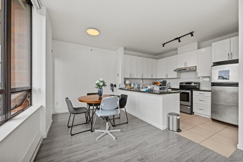 1802-6823 Station Hill Drive, Burnaby, BC 