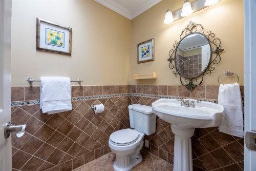 2845 Mccoomb Drive, Coquitlam, BC 