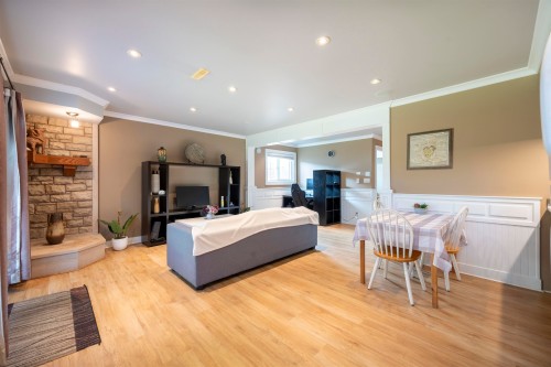 2845 Mccoomb Drive, Coquitlam, BC 