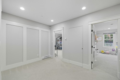 1350 15Th Avenue W, Vancouver, BC 