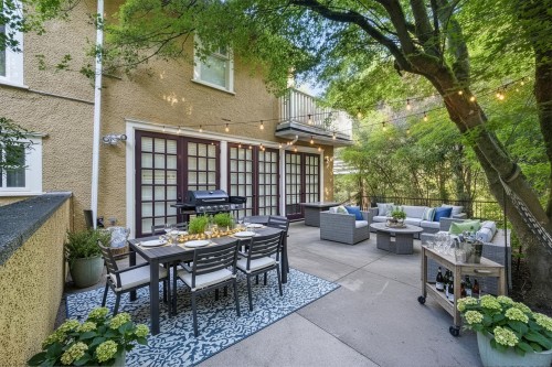 1350 15Th Avenue W, Vancouver, BC 