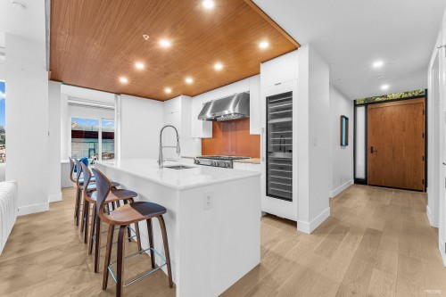 1002-6707 Nelson Avenue, West Vancouver, BC 