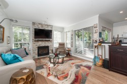 104-128 8th Street W North Vancouver, BC V7M 3M1