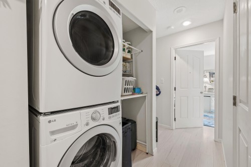 430-7288 Acorn Avenue, Burnaby, BC 