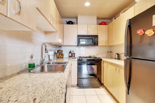 1403-120 16Th Street W, North Vancouver, BC 