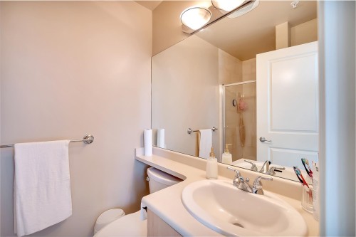 1403-120 16Th Street W, North Vancouver, BC 