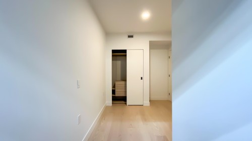 205-1331 Marine Drive, West Vancouver, BC 