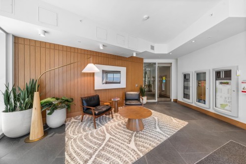 404-6699 Nelson Avenue, West Vancouver, BC 