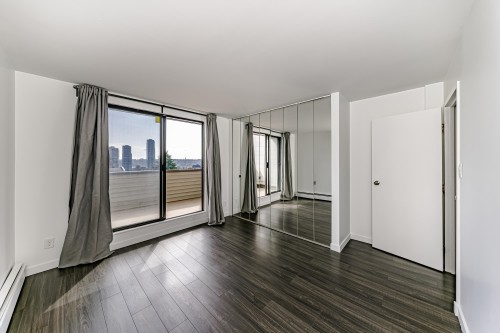 302-225 Sixth Street, New Westminster, BC 