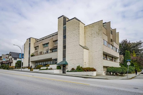 302-225 Sixth Street, New Westminster, BC 