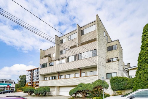 302-225 Sixth Street, New Westminster, BC 