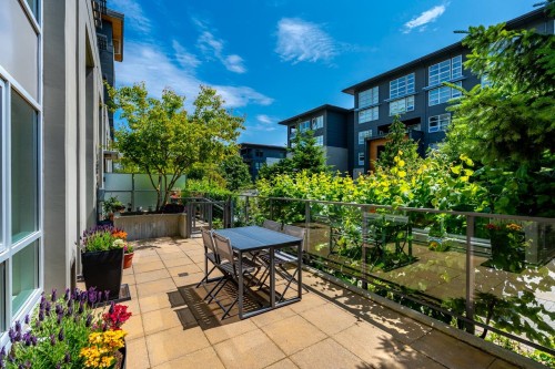 6-9150 University High Street, Burnaby, BC 