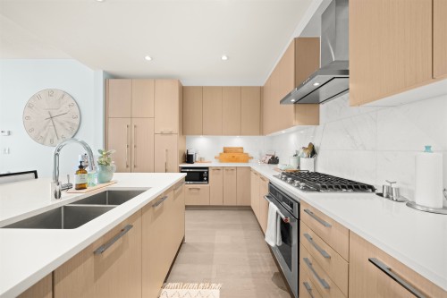 227-5535 Admiral Way  Delta, BC V4K 0E3