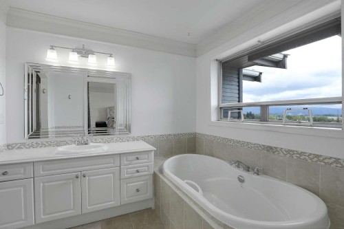 117-1140 Castle Crescent, Port Coquitlam, BC 