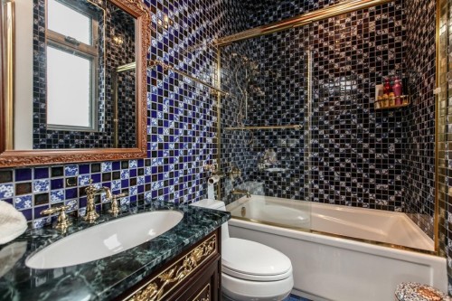 1491 26Th Avenue W, Vancouver, BC 