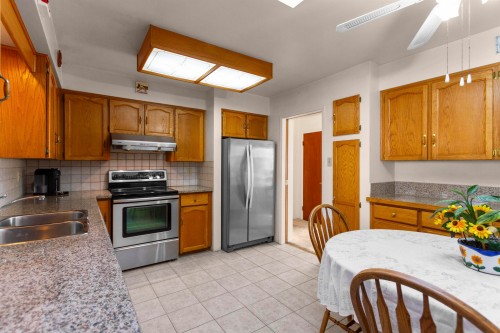 6771 Winch Street, Burnaby, BC 