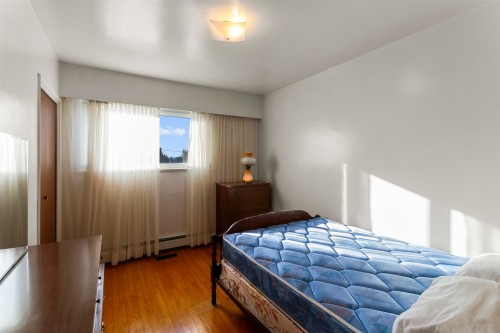 6771 Winch Street, Burnaby, BC 