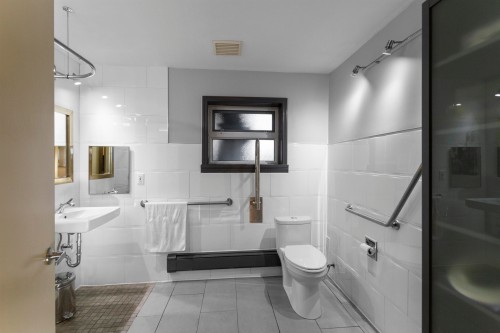 6771 Winch Street, Burnaby, BC 