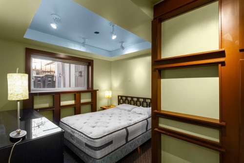 6771 Winch Street, Burnaby, BC 