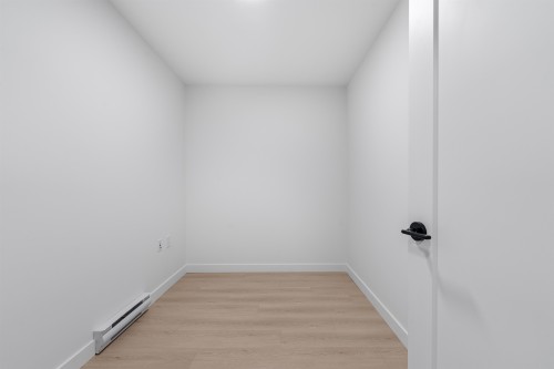 402-1100 Clarke Road, Port Moody, BC 