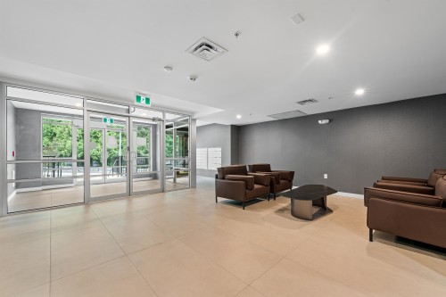 402-1100 Clarke Road, Port Moody, BC 