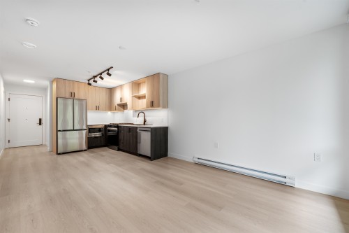 402-1100 Clarke Road, Port Moody, BC 