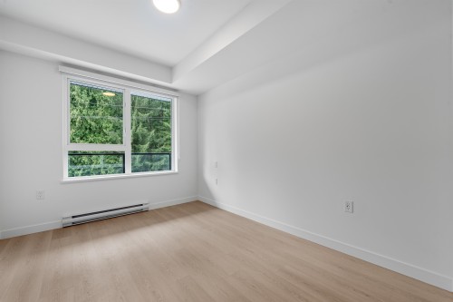 402-1100 Clarke Road, Port Moody, BC 