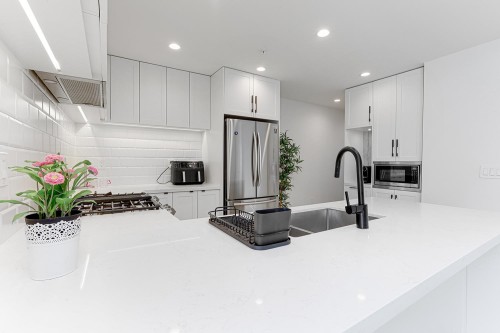 313-3018 St George Street, Port Moody, BC 