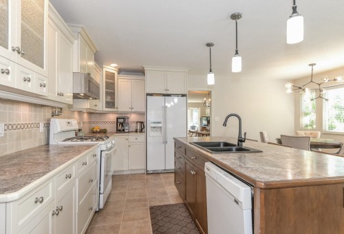 12201 Irving Street, Maple Ridge, BC 