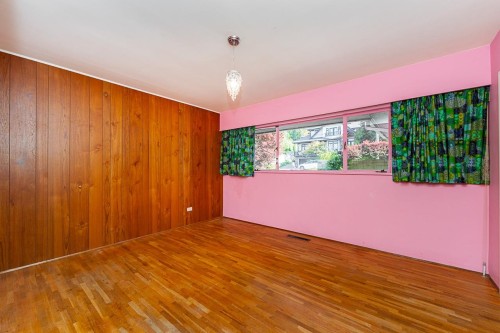 723 Handsworth Road, North Vancouver, BC 