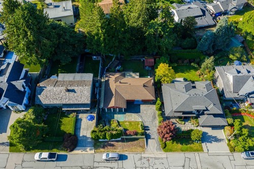 723 Handsworth Road, North Vancouver, BC 