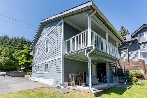 4370 Mountain Highway, North Vancouver, BC 