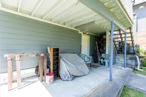 4370 Mountain Highway, North Vancouver, BC 