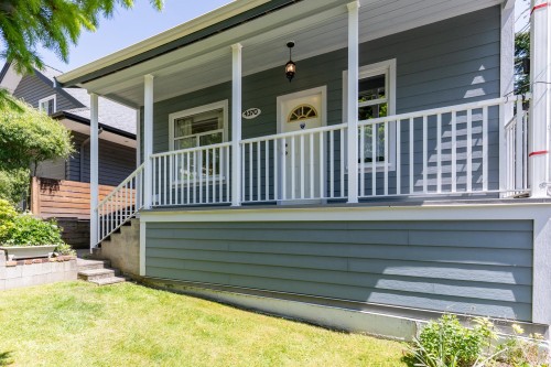 4370 Mountain Highway, North Vancouver, BC 