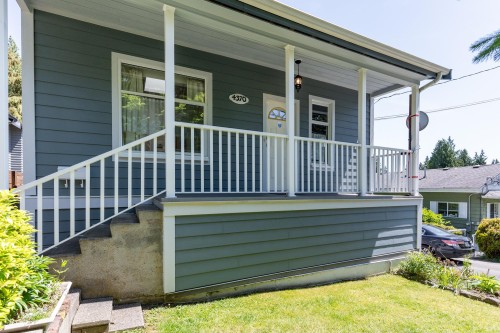 4370 Mountain Highway, North Vancouver, BC 