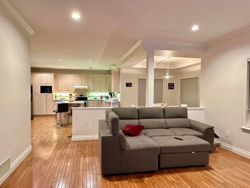 3070 Timber Court, Coquitlam, BC 