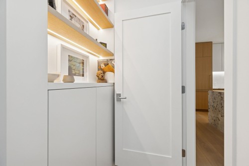 302-1388 Nelson Street, Vancouver, BC 