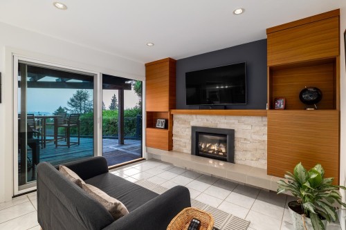 4615 Woodgreen Drive, West Vancouver, BC 