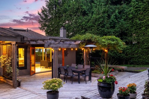 4615 Woodgreen Drive, West Vancouver, BC 