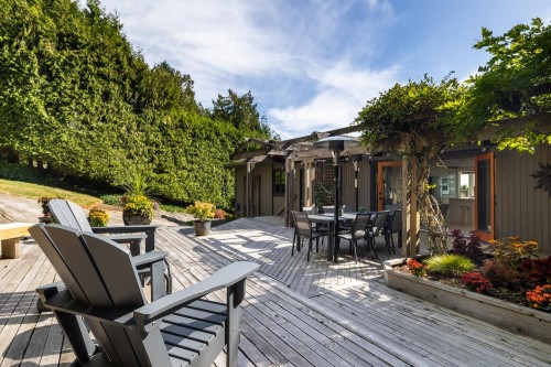 4615 Woodgreen Drive, West Vancouver, BC 