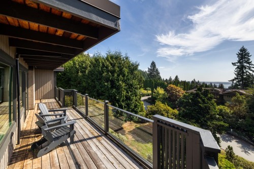 4615 Woodgreen Drive, West Vancouver, BC 