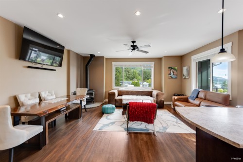 746 Upper Crescent, Squamish, BC 