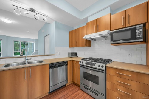 51-9229 University Crescent, Burnaby, BC 