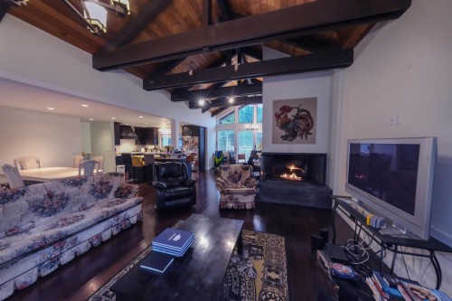 97 Deep Dene Place, West Vancouver, BC 