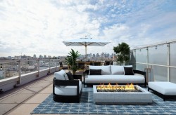 808-933 Hastings Street E Vancouver, BC V6A 0G6